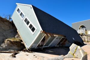commercial-water-damage-restoration-denv-640x480-91444178.jpeg