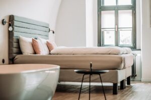 custom-flooring-denver-640x480-67918526.jpeg