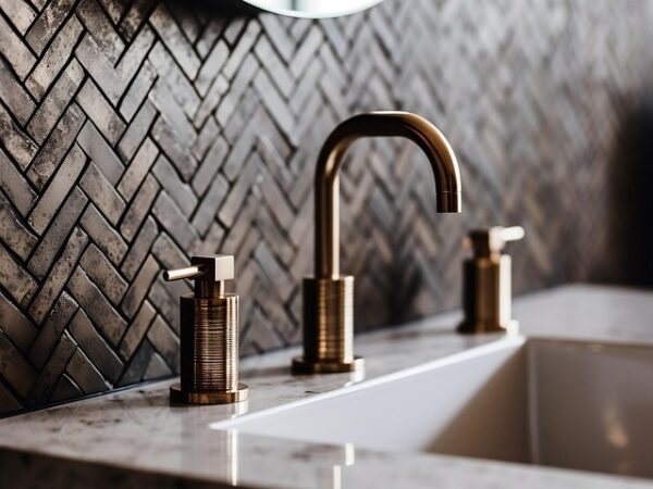 emergency-plumbing-services-arvada-640x480-91753459.jpeg