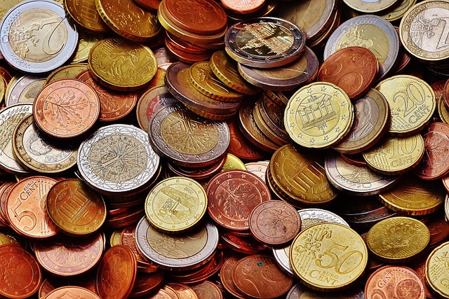 money-640x480-4290848.jpeg