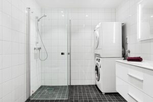 shower-plumbing-services-arvada-640x480-69436721.jpeg