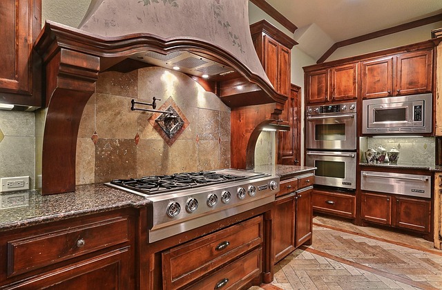 tile-floor-cleaning-denver-640x480-23976422.jpeg